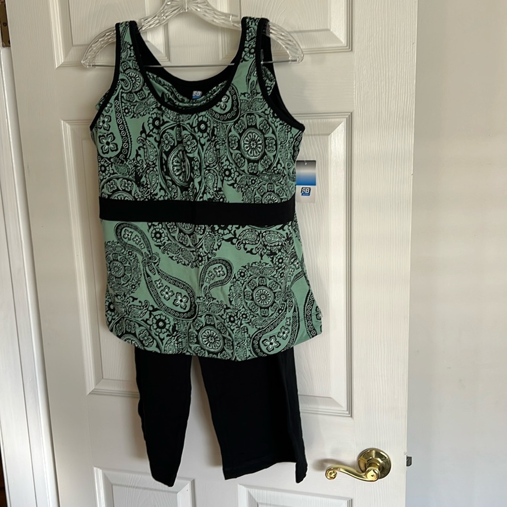 SB Active Wear Women’s XL Multi Colors